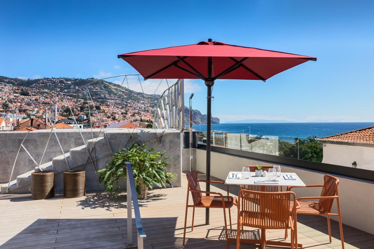 Hotel Barcelo Funchal Oldtown Exterior foto The Terrace at the Hotel